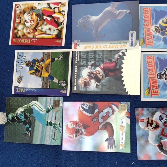 Football Cards - Picture 3 of 3